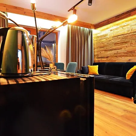 ホームステイ Lena *